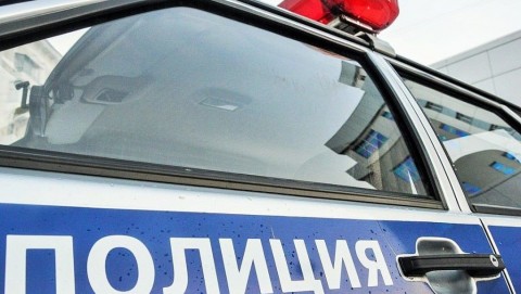 В Залегощенском районе полицейские задержали двух подозреваемых в совершении краж